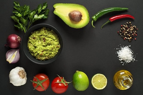 Ingrediente pentru tacos cu creveți