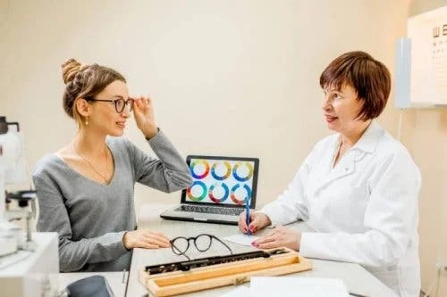 Medic ce explică care sunt cauzele discromatopsiei