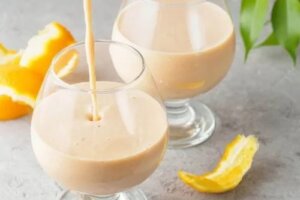 Smoothie pentru imunitate cu citrice și curcuma