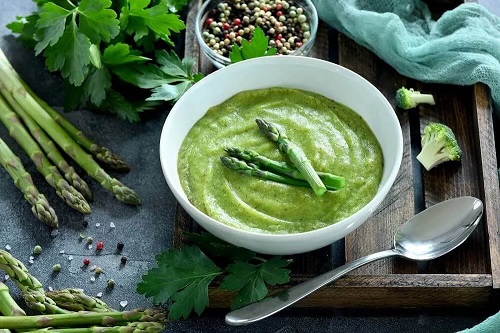Rețetă de supă cremă de sparanghel verde