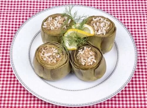 Anghinare umplute cu orez