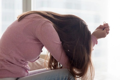 Depresia după o despărțire: tratament și sprijin