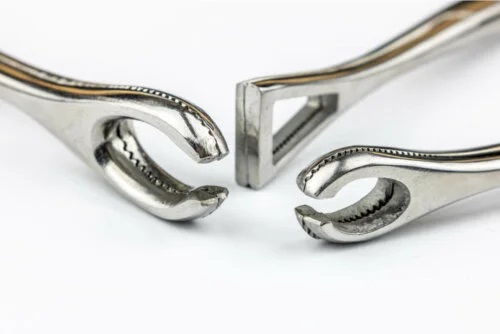 Instrumente pentru piercing