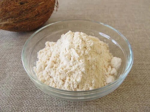 Beneficii ale făinii de cocos