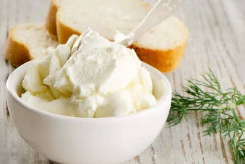 Beneficiile cremei de brânză pentru sănătate