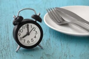 Beneficiile postului intermitent pentru sănătate
