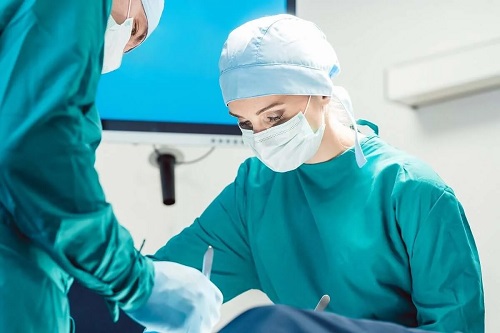 Medici care tratează infecția puerperală