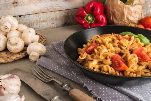 Rețete cu ton la conservă și paste