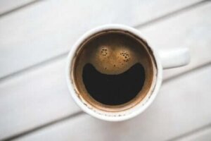 Cafeina influențează creierul: cum este posibil?