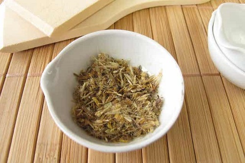 Castron cu arnică pisată