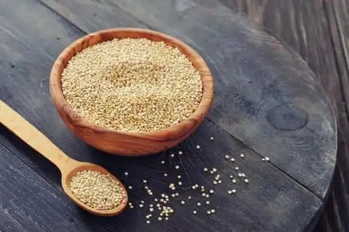Bol cu quinoa