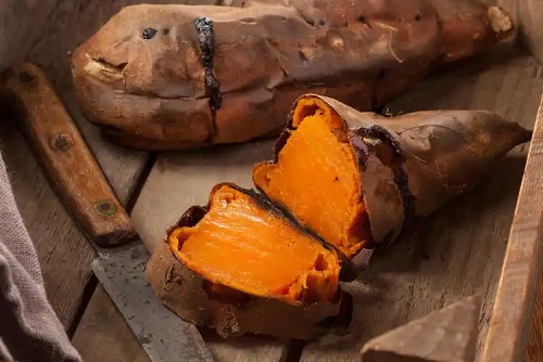 Cartof dulce inclus în dieta paleo pentru copii