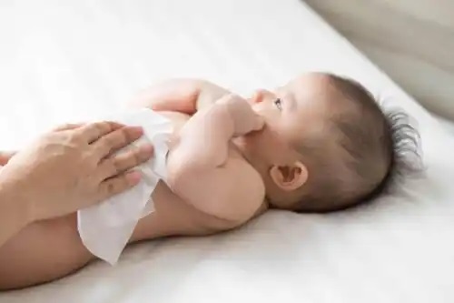 Copil născut prin tehnici de reproducere asistată