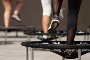 Jumping fitness: cum să-l practici corect?