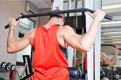 Tipurile de prindere a barei în sala de forță