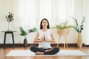 De ce este importantă meditația înainte de culcare?