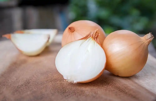 Ceapă albă pentru sos salsa
