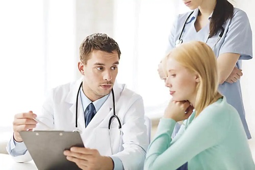 Medic care prezintă inelul vaginal