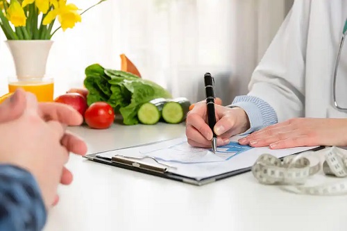 Medic care prescrie o dietă