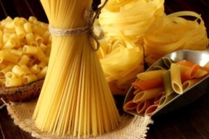 Pastele proaspete vs pastele uscate: diferențe și pregătire