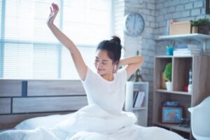 Ritualuri de dimineață care stimulează metabolismul