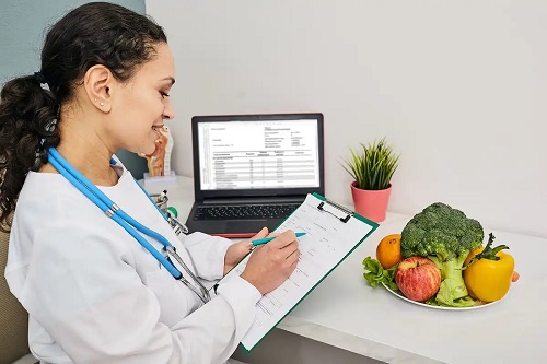 Specialist dietetician și nutriționist