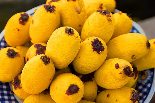 Fructe aguaje fără coajă