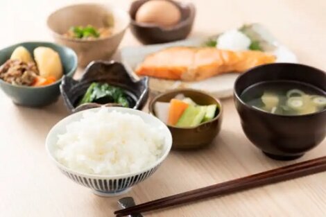 Ce este și care sunt beneficiile dietei asiatice?