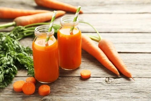 Suc de morcovi pentru a controla apariția stresului și anxietății