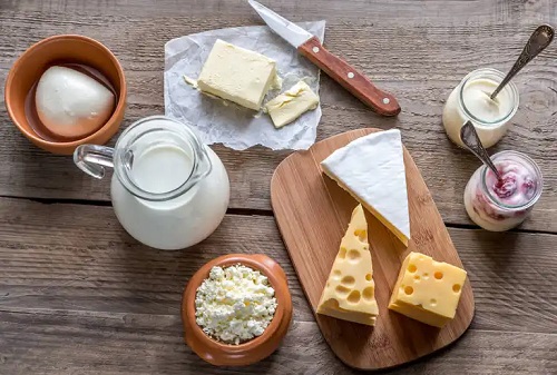 Cum se pregătește un platou de brânză