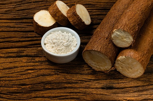 Yuca pentru o rețetă de carimañolas