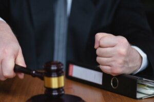 6 tipuri de autoritate