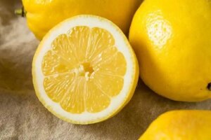 12 beneficii ale lămâii mai puțin cunoscute