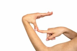 Sindromul Ehlers-Danlos: în ce constă?