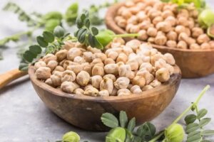 8 beneficii pentru sănătate ale năutului