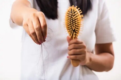 Care sunt cauzele căderii părului? Opinii științifice concrete