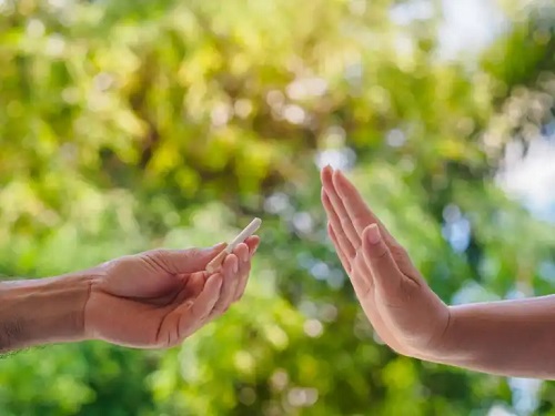 5 remedii pentru a curăța plămânii după ce ai renunțat la fumat