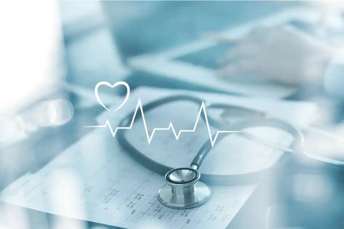 Electrocardiogramă și stetoscop