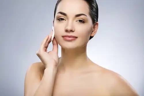 6 măști naturale pentru curățarea feței