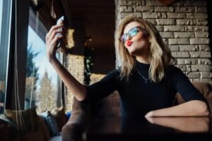 7 nevoi ale narcisiștilor