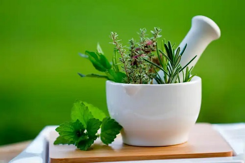 Miere cu plante medicinale pentru tuse