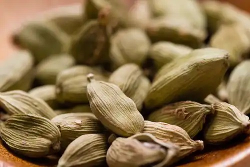Semințe de cardamom