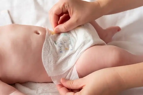 Îngrijirea acasă după circumcizie la bebeluși