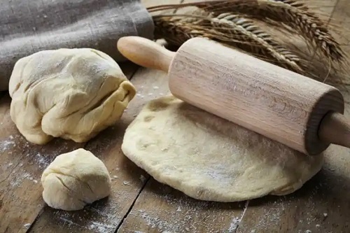 Făinoasele sunt alimente interzise în hipotiroidism