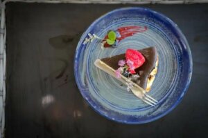 Rețetă ușoară de cheesecake keto la microunde