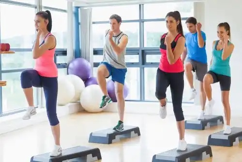 Exerciții pentru a obține o talie de viespe în sală