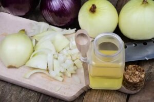 Mierea și ceapa pentru tuse: un remediu foarte eficient