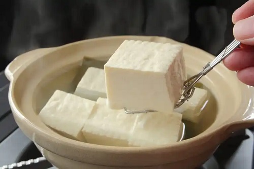 Castron cu tofu