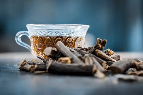 Cele mai bune tratamente naturale pentru durerile de gât