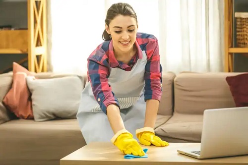 Este posibila curățarea casei fără chimicale?